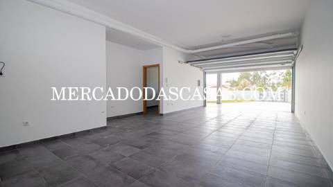 Moradia T3 Nova de duas frentes em Lobão –...