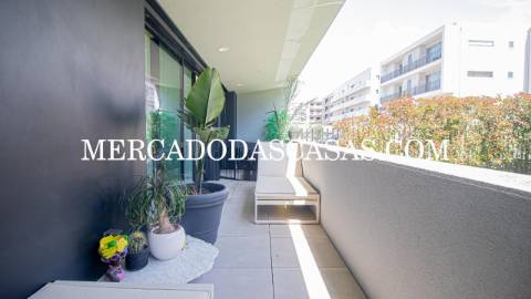 Exclusivo
 Moderno Apartamento T2 na Madalena...