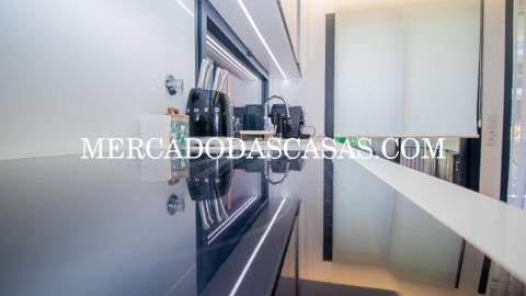Exclusivo
 Moderno Apartamento T2 na Madalena...