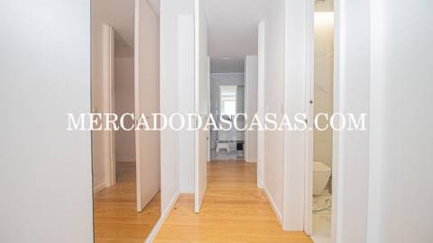 Exclusivo
 Moderno Apartamento T2 na Madalena...