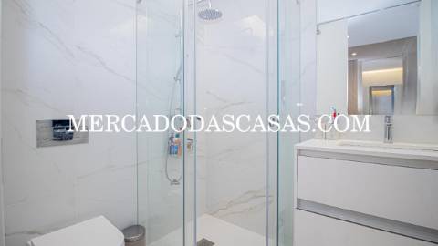 Exclusivo
 Moderno Apartamento T2 na Madalena...