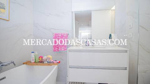 Exclusivo
 Moderno Apartamento T2 na Madalena...