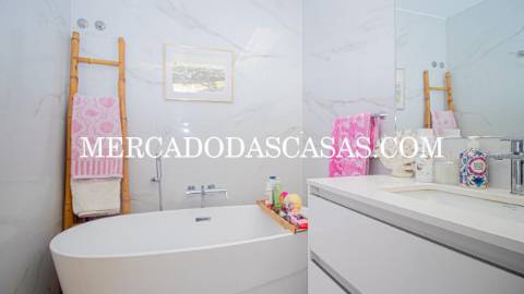 Exclusivo
 Moderno Apartamento T2 na Madalena...