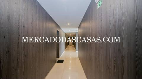 Exclusivo
 Moderno Apartamento T2 na Madalena...