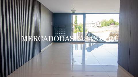 Exclusivo
 Moderno Apartamento T2 na Madalena...