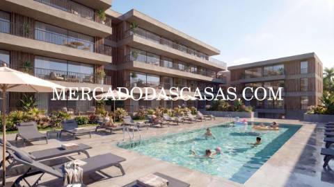 Apartamento T1, Rés-do-chão Condomínio fechado,...