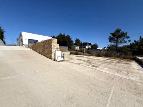 Moradia nova T3 com terreno junto do mar - Serra do Bouro, Caldas da Rainha