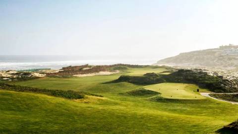 MORADIAS ECOLOGICAS A CONSTRUIR EM CAMPO DE GOLFE