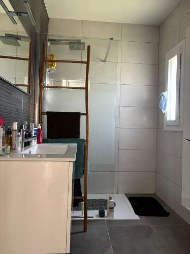 MORADIA T3 MODERNA COM PISCINA EM PATAIAS-GARE
