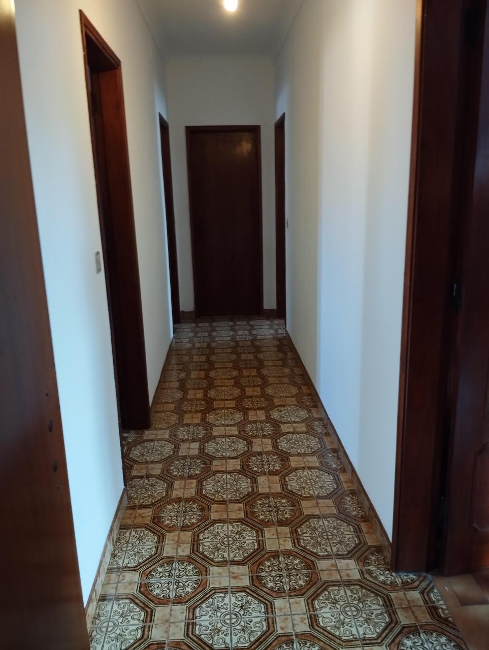 Apartamento T3 em Monte Real