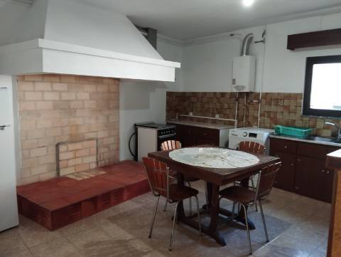 APARTAMENTO T1 EM MONTE REAL