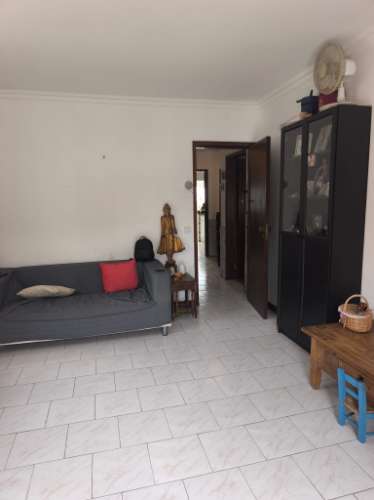 Vende-se andar de moradia bi-familiar - Rés do Chão em São Domingos de Rana, Cascais