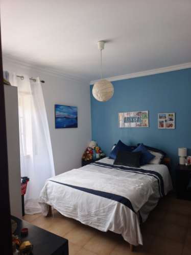 Vende-se andar de moradia bi-familiar - Rés do Chão em São Domingos de Rana, Cascais