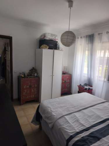 Vende-se andar de moradia bi-familiar - Rés do Chão em São Domingos de Rana, Cascais