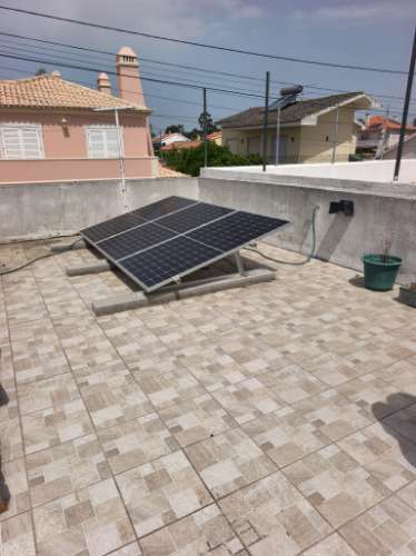 Vende-se andar de moradia bi-familiar - Rés do Chão em São Domingos de Rana, Cascais