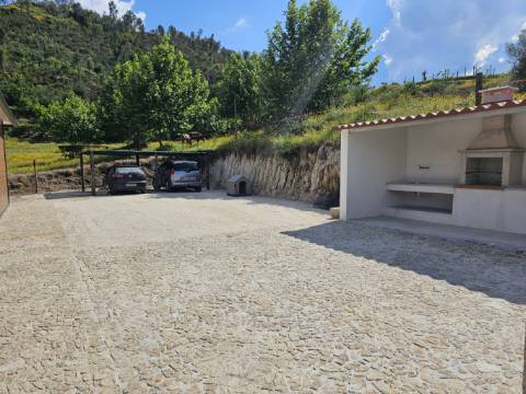 Casa de Campo para Férias, próximo a Vila de Cabeceiras de Basto