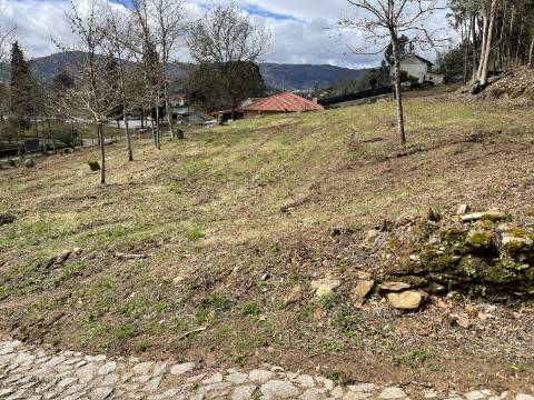 Terreno em zona de construção, com 6921m², próximo ao campo da bola de Chacim, Cabeceiras de Basto