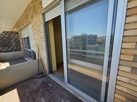 Escritorio com 25 m², no Parque Itália, na, Boavista.