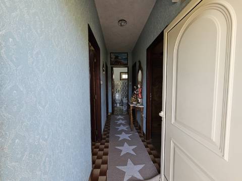 Quinta com Moradia T4 e anexo, em Leiradas, Rio Douro - Cabeceiras de Basto