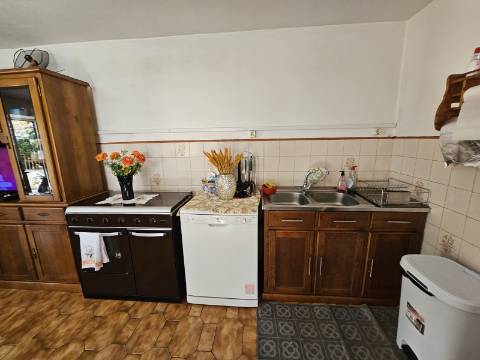 Quinta com Moradia T4 e anexo, em Leiradas, Rio Douro - Cabeceiras de Basto