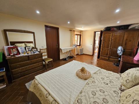 Quinta com Moradia T4 e anexo, em Leiradas, Rio Douro - Cabeceiras de Basto