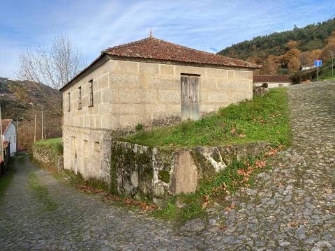 Moradia em Pedra~para restauro com Vista Deslumbrante - Rio Douro, Cabeceiras de Basto