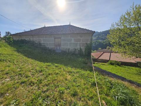 Moradia em Pedra~para restauro com Vista Deslumbrante - Rio Douro, Cabeceiras de Basto