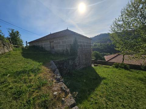 Moradia em Pedra~para restauro com Vista Deslumbrante - Rio Douro, Cabeceiras de Basto