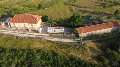Quinta Rural em Leiradas, Rio Douro, Cabeceiras de Basto