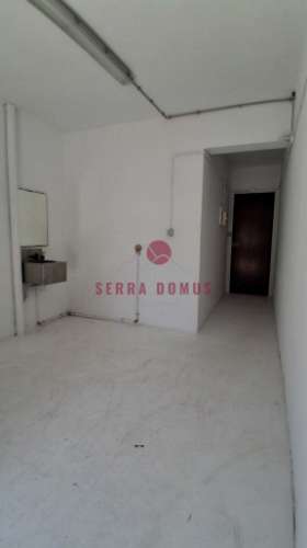 Garagem Exterior com 22 m² em Mem Martins