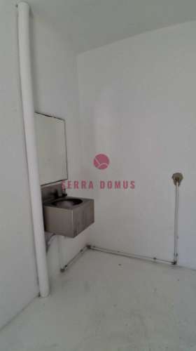 Garagem Exterior com 22 m² em Mem Martins
