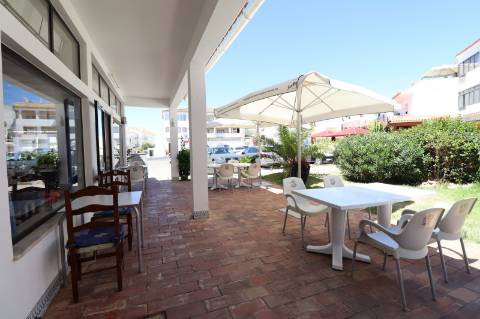 Restaurante localizado zona turística para venda em Albufeira , Santa Eulália