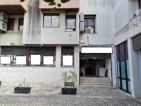LOJA c/ Restaurante, Pastelaria c/Fábrica, Cafetaria, Equipada, Pronto a Funcionar
