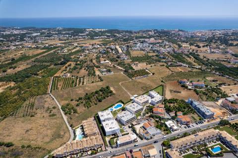 Moradia V3 em Banda no Condomínio Patã Village | Patã de Baixo, Albufeira