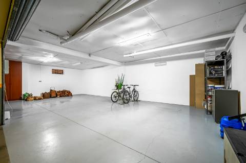 T1 +1 de Luxo na Falésia com Garagem Box de 70 m² e Piscina
