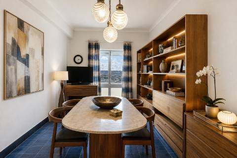 Apartamento espaçoso em Portimão com excelente área e localização central
