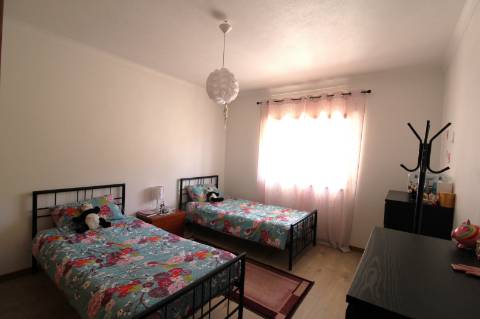 Moradia T3 com garagem em Alcobaça