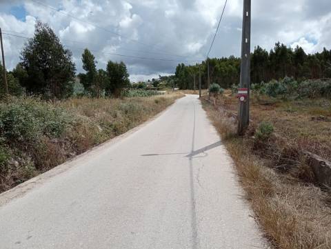 Terreno Premium para Condomínio Privado | 5 Moradias - Torres Vedras