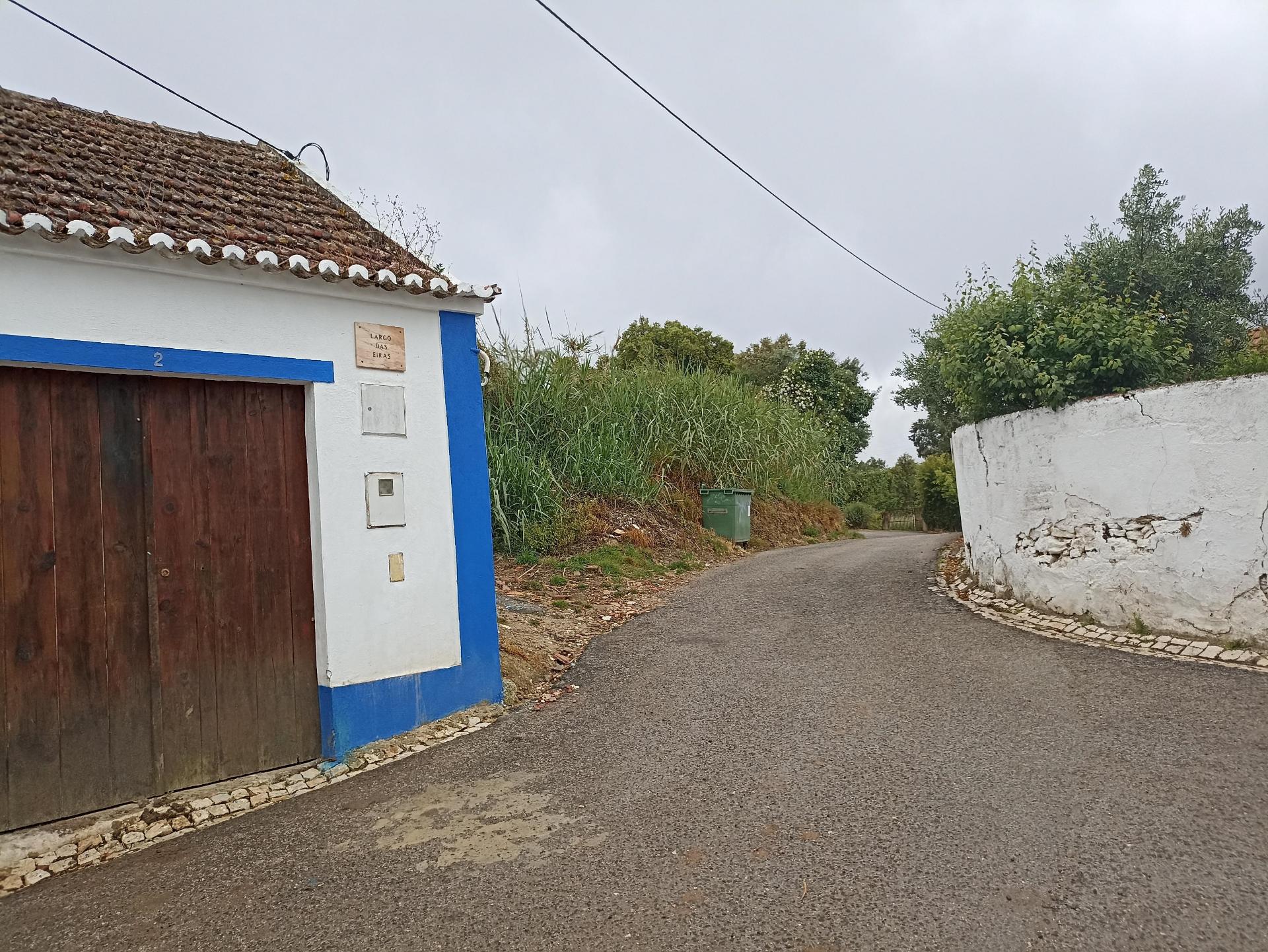 Casa Antiga para Restauro