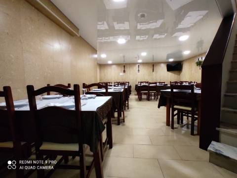 Restaurante em Pleno Funcionamento - Pronto a Servir