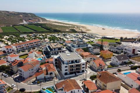Apartamento T3 com Duas Suítes_Areia Branca, Lourinhã