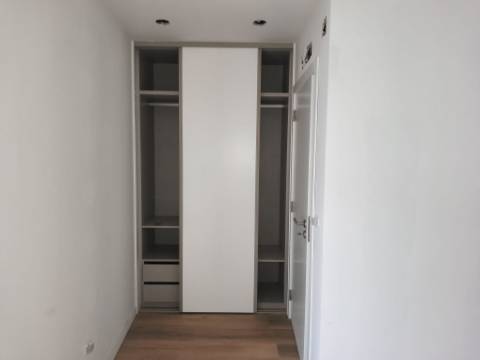 Moradia T2 Moderna e Luminosa - ROLIÇA