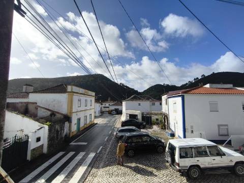 Moradia T2 Moderna e Luminosa - ROLIÇA