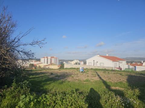 Terreno urbano Torres Vedras