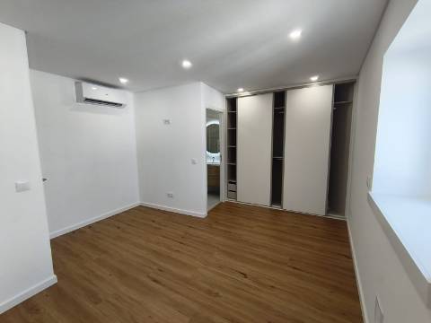 Moradia T3 Térrea na Areia Branca - Lourinhã, com Vista Mar