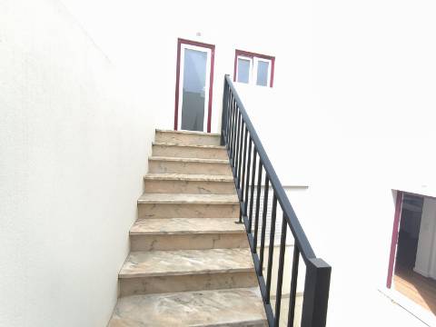 Moradia T3 Térrea na Areia Branca - Lourinhã, com Vista Mar