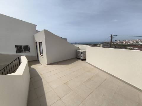 Moradia T3 Térrea na Areia Branca - Lourinhã, com Vista Mar
