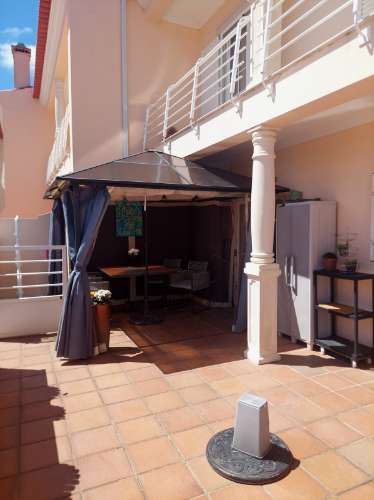 Excelente Moradia T3 com Piscina, Garagem e Zona de Lazer
