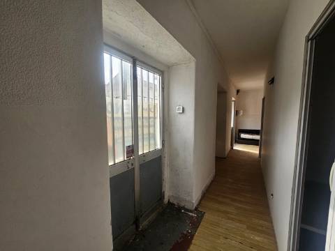 Duas casas Arrecadação Barro Torres Vedras
