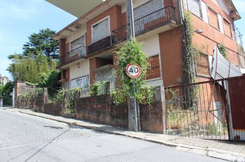 Prédio para investimento, aparthotel junto ao rio douro